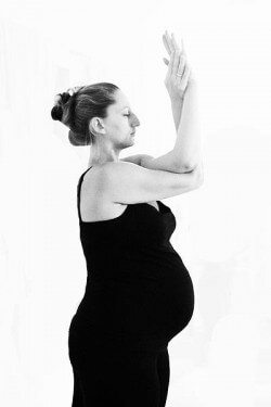 יוגה לנשים בהריון